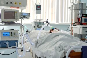 Κορωνοϊός: 61χρονη από το Αγρίνιο κατέληξε στη Μονάδα Εντατικής Θεραπείας του Νοσοκομείου Χατζηκώστα
