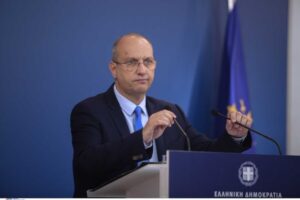 Οικονόμου: Ότι μέτρα παίρνουμε πρέπει να φέρνει ουσιαστικό αποτέλεσμα