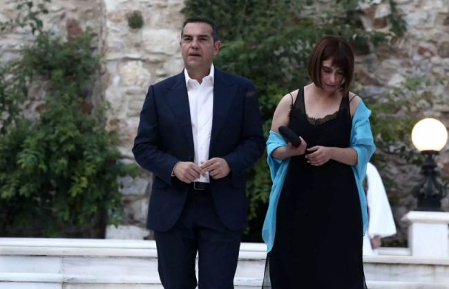 tsipras xoris maska