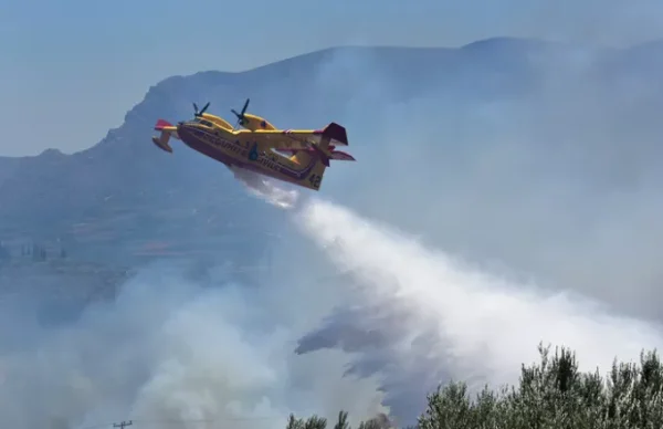 canadair20150817.jpg