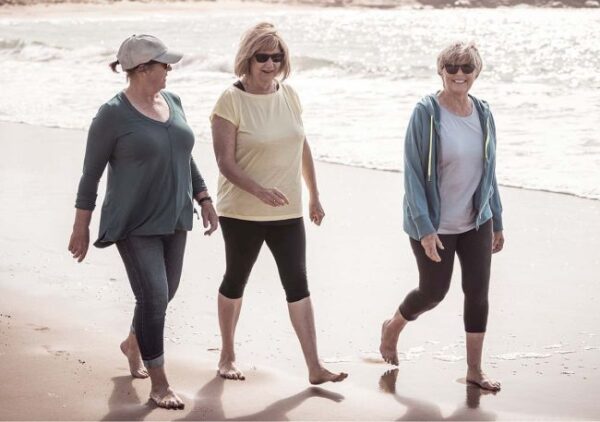 lovely,group,of,three,active,senior,woman,on,their,60s