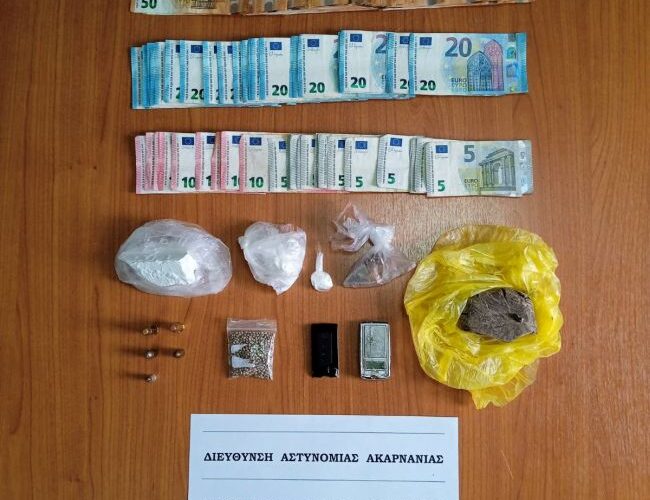 3 12 2023 Συνελήφθησαν δύο ημεδαποί στο Αγρίνιο για διακίνηση ναρκωτικών