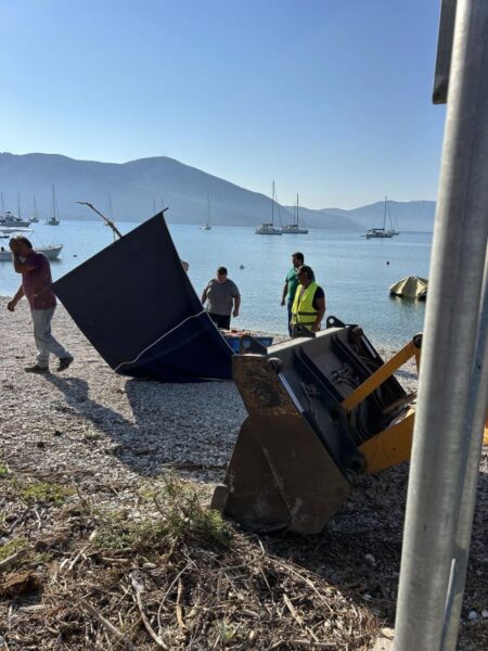 Σκούπα στη Παλιόβαρκα 2972024 (1)