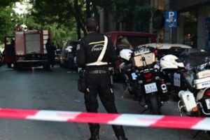 Παγκράτι: Γιάφκα βρέθηκε σε κλειστό διαμέρισμα