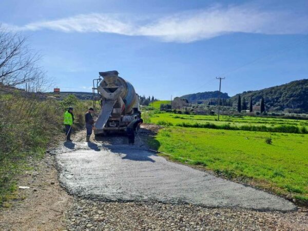 Τσιμεντόστρωση Άγιος Στέφανος Κουβαράς 17 ΦΕΒ 2025 (2)