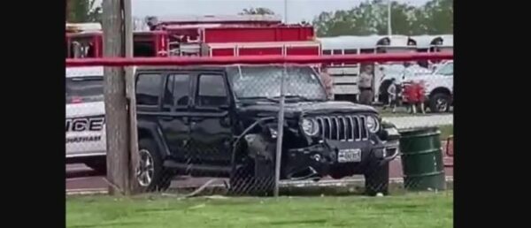 1000 712fd44e de16 4190 9f00 595f8de7a830