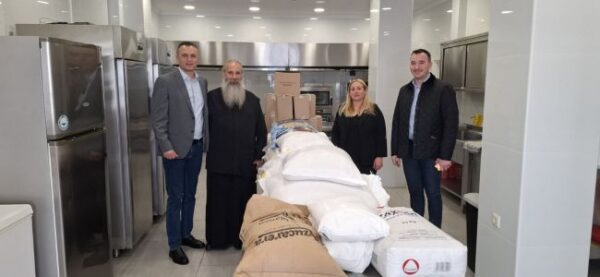 img d9049f8bba54f1da89ac0ad52f4c7ce2 v