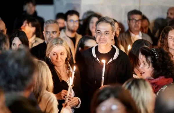 mitsotakis tinos.jpg