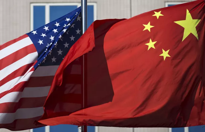usa china flag skai.jpg