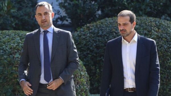 xrwma xaritsis sakellaridhs