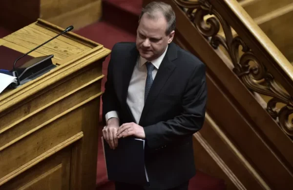 karamanlis 2.jpg