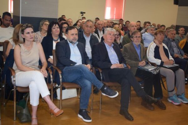 ΗΜΕΡΙΔΑ ΤΡΙΧΩΝΙΔΑ (41)