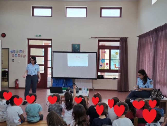 6 6 2025 Ενημερωτικές δράσεις σε μαθητές Νηπιαγωγείων και Δημοτικών Σχολείων στο Μεσολόγγι (4)