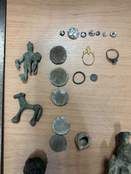 img 6fa507f62660d742bfc5a9cb8e733d22 v