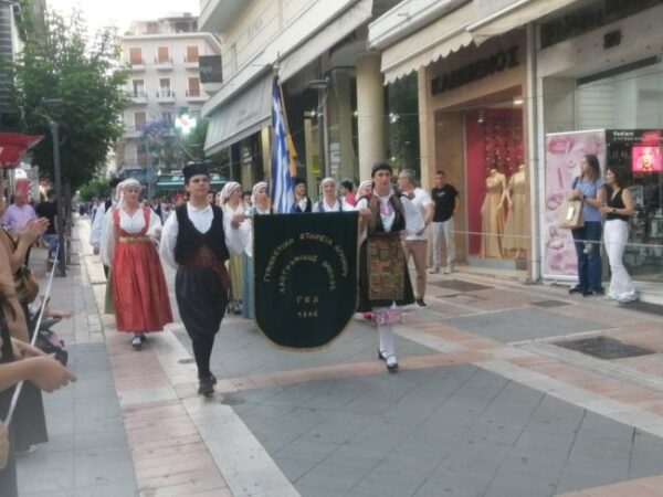 d2eba8ad 3b0c 4a9c 89d6 939fd38c743b