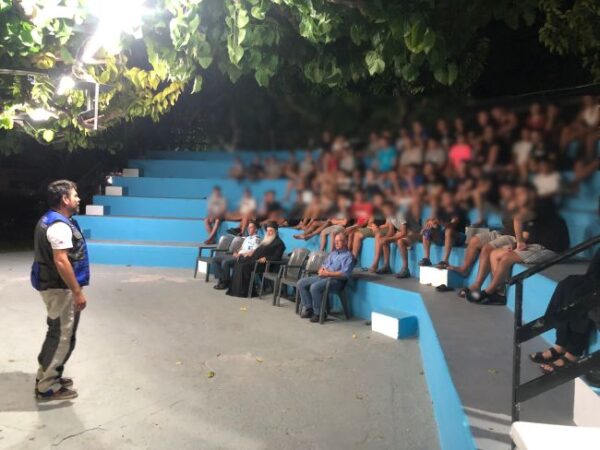 22 08 2025 Ενημερωτική δράση στο πλαίσιο της Εκστρατείας «Μηδενικής ανοχής στη μη χρήση κράνους» στη Ναυπακτία (4)