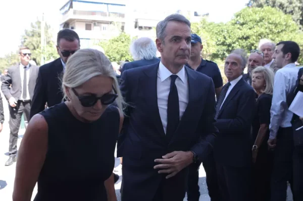 mitsotakis kideiasamara 1.jpg