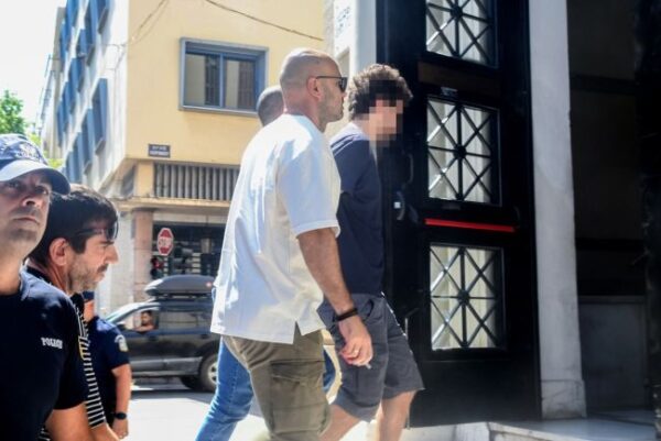 patra sillipseis emprismos