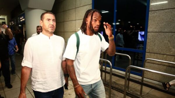 rennato santsez eurokinissi xrwma