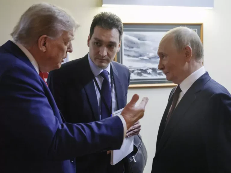 trump putin ap 3.jpg