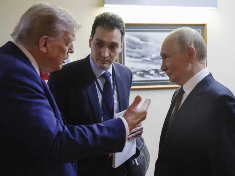 trump putin ap 3.jpg
