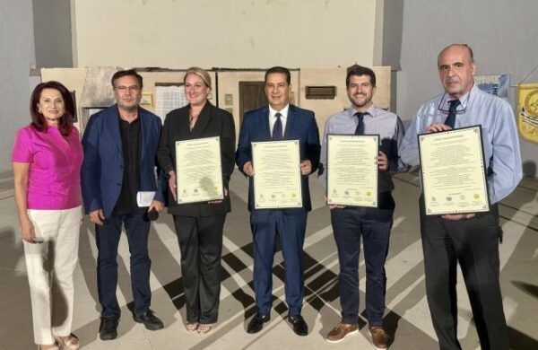 0 02 05 16d9a6ff36d298249b46a409c0c4a4df80b7fffeb6bc1a468924deb7ebc1e269 f3283fac2a3e63ce