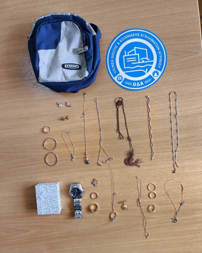 09 09 2025 Συνελήφθη άνδρας για διάπραξη διακεκριμένων κλοπών σε οικίες στο Αγρίνιο(1)