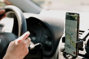 Πώς υπολογίζει την κίνηση το Google Maps και γιατί πέφτει… έξω το πρωί και το βράδυ