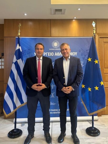 01bda78f 3e47 4c8f a0b4 1a8bab64f995