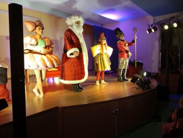 ai Βασίλης mια παράξενη συμμαχία 18 ΔΕΚ 2025 (1)