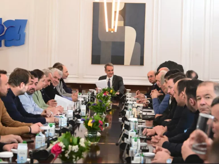 mitsotakis agrotes eurokinissi.png