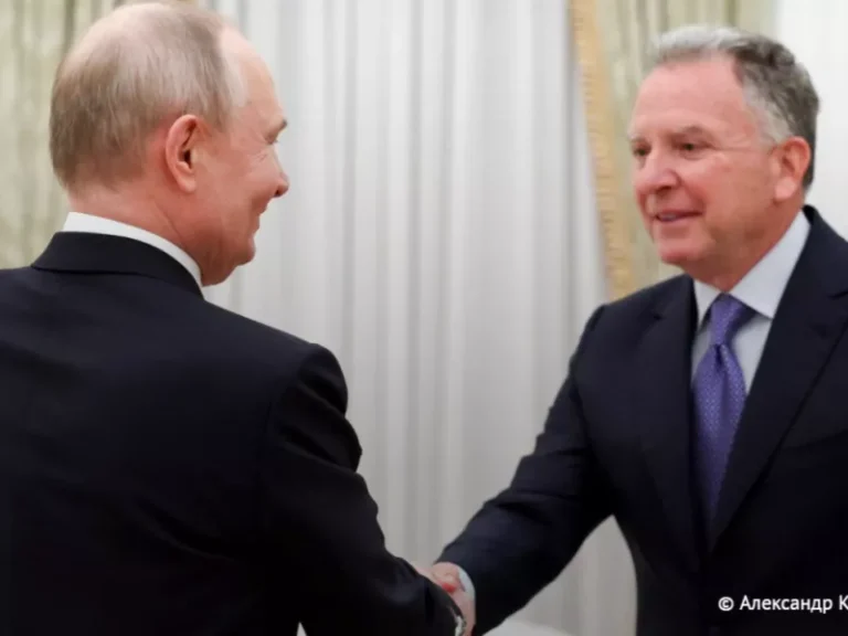 putin witkoff 2.png