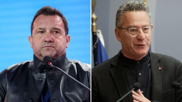 xrwma plakias arvanitis