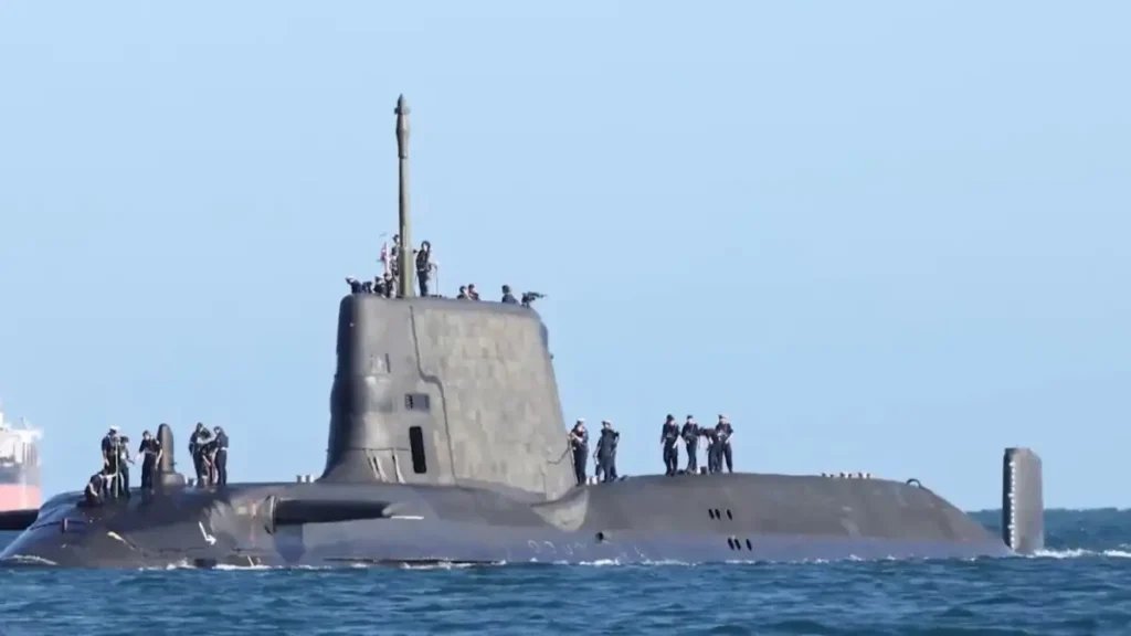 submarine grab 1200x675