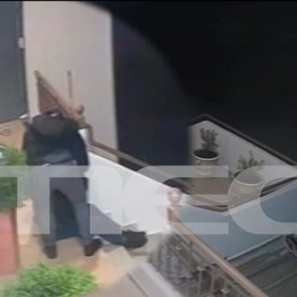 2e06402e8a594bf6a7fe6c59718e19ec