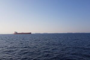 Υπό ινδική σημαία τα δύο πλοία που δέχτηκαν επίθεση ενώ διέσχιζαν τα Στενά του Ορμούζ