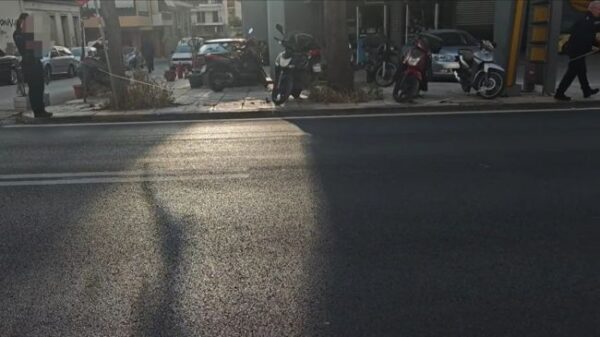 troxaio liosia 16xroni xr