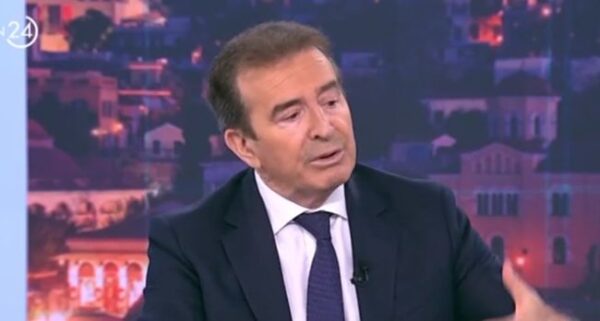 xrisoxoidis action mixalis