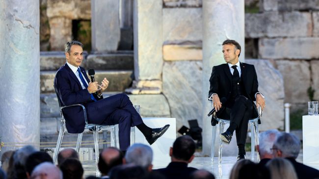 xrwma mitsotakis macron2