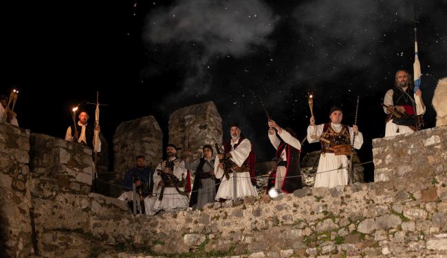 ΑΝΑΠΑΡΑΣΤΑΣΗ 8