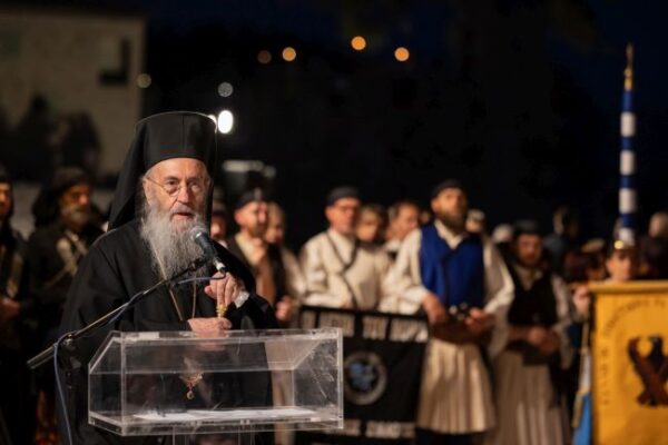 ΛΙΜΑΝΙ ΙΕΡΟΘΕΟΣ