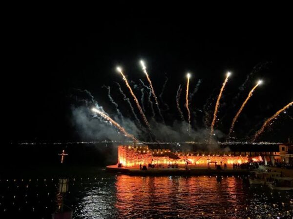 ΜΕΓΑΛΗ ΠΑΡΑΣΚΕΥΗ 7