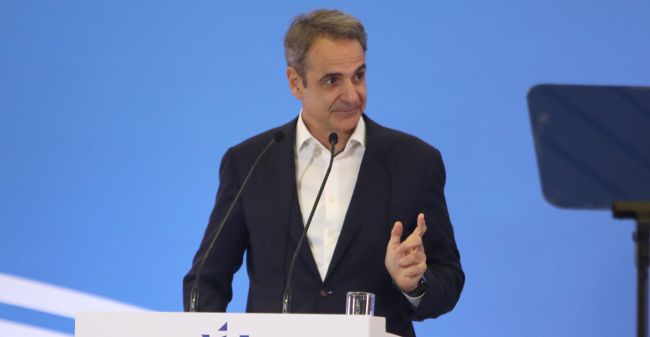 maketa mitsotakis omilia1