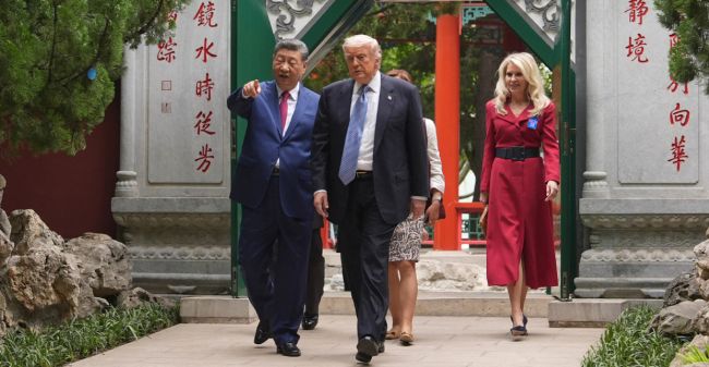 trump kina mak