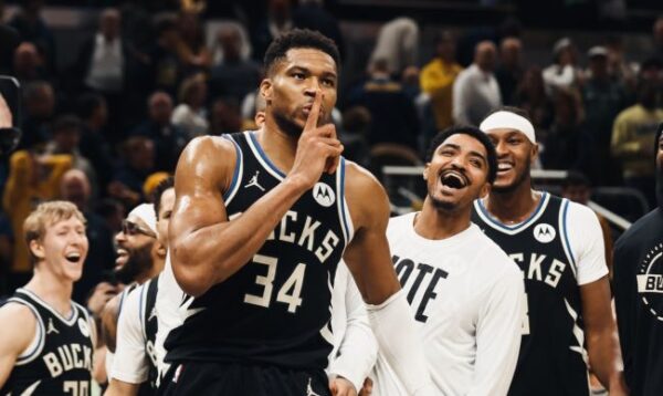 antetokounmp boo
