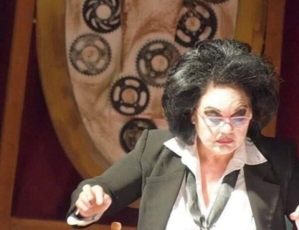 gogo drosopoulou 768x591