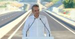 maketa mitsotakis autokinitodromos