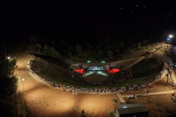 20260825 ΑΡΧΑΙΟ ΘΕΑΤΡΟ ΣΤΡΑΤΟΥ ΕΓΚΑΙΝΙΑ (1)