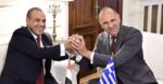 maketa gerapetris syntantisi