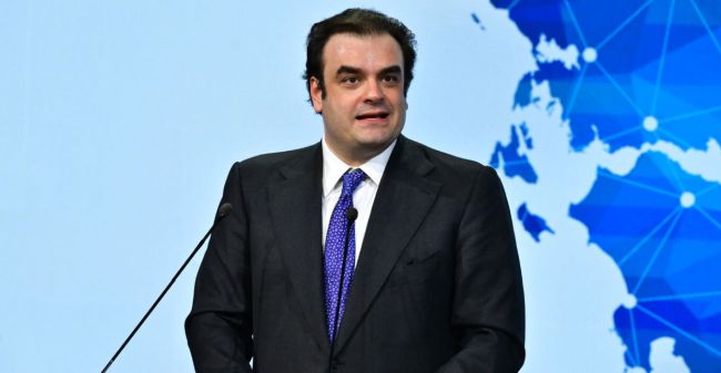maketa pierrakakis1 (1)